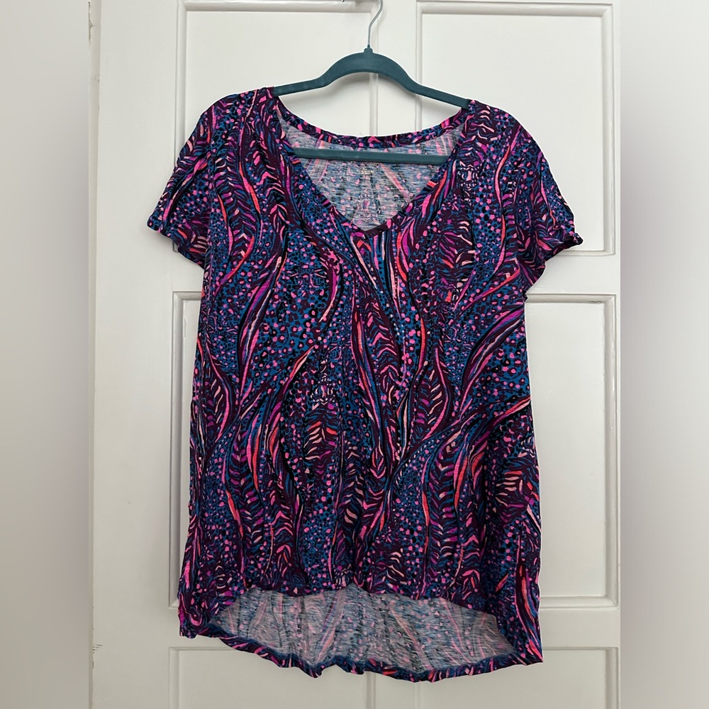 Lilly Pulitzer V neck Etta XL